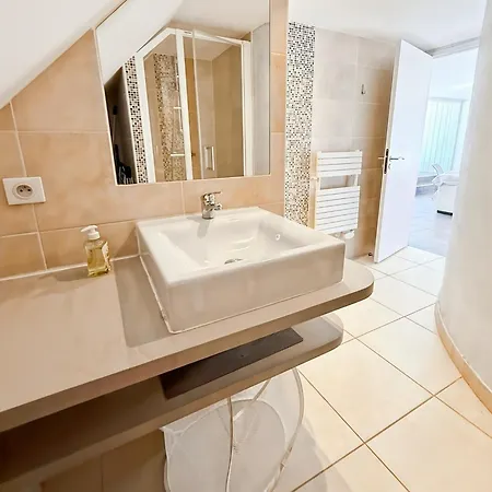 Duplex Au Pied Des Pistes - Vue Montagne - Cheminee Daire *